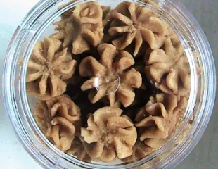 COOKIES Semprit (Arrowroot cookies) 1 semprit_top2_rz